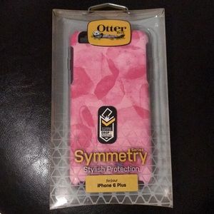 Otterbox symmetry case for iPhone 6/6s Plus
